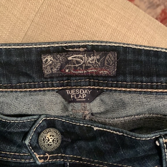 Silver Jeans - Picture 7 of 8